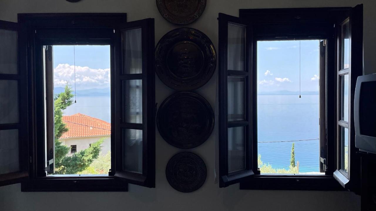 Iris Sea View Villa Afissos Exterior photo